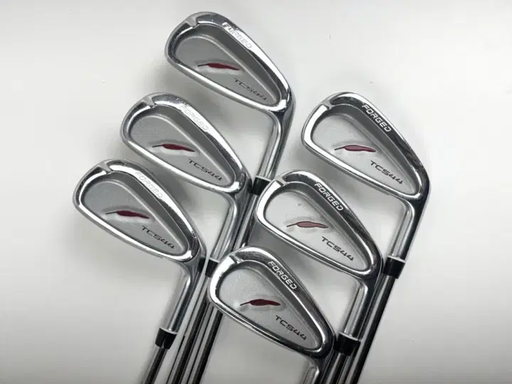 Fourteen TC544 Forged Iron Set 6 Pieces (5~P) NS PRO 950 S