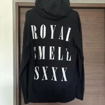 Sads의 ROYAL SMELL SXX 집업 후드티