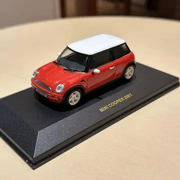 IXO MINI COOPER 2001 1/43 미니카