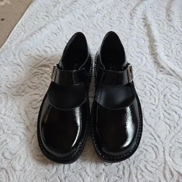인코르제 스트랩 신발 24cm 일본제