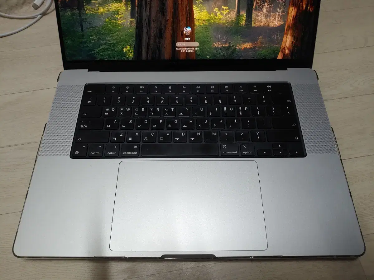 MacBook Pro 16-inch M1 Max 32GB 512GB Silver