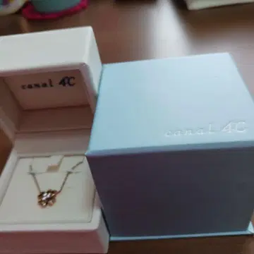 canal 4C 네잎클로버 모티브 목걸이