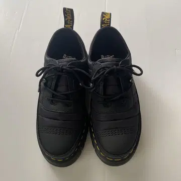 닥터마틴 Dr.Martens 통굽 신발 블랙