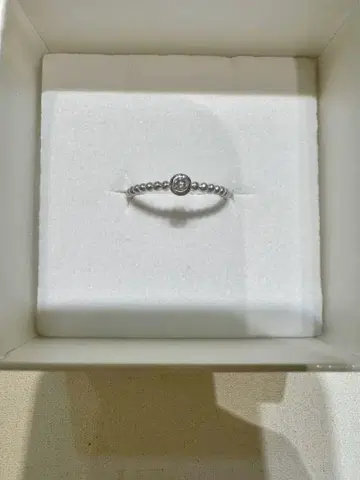 베리테 K10WG 다이아몬드 반지