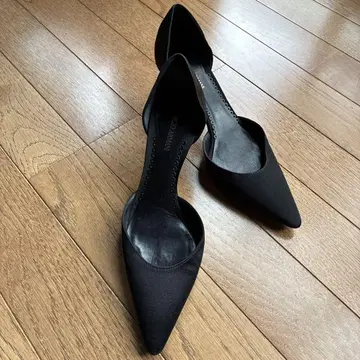 조르지오 아르마니 블랙 새틴 하이힐