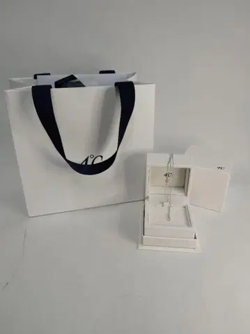 4C k10 다이아몬드 3중 레이어드 목걸이 0.7g 주얼리 액세서리