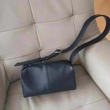 원 숄더 스퀘어 백 블랙