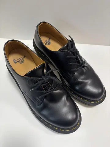 Dr.Martens 닥터마틴 UK4 3홀 AMORY 아모리