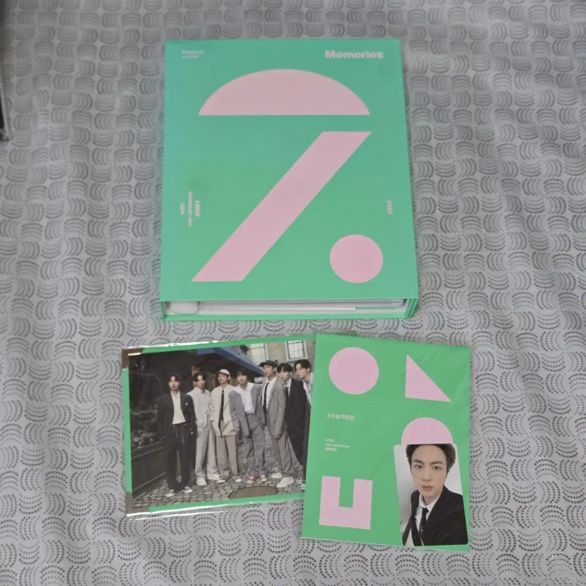 【楽ギフ_のし宛書】 BTS Bts 2020 Memories on Bunjang Global Site. ミュージック