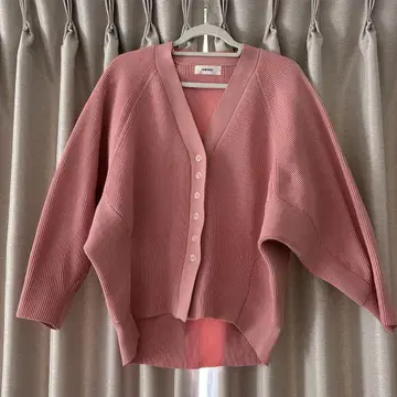 새상품급 MACHATT 마챠트 리브 가디건 핑크