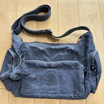 KIPLING 그레이 숄더백 몽키