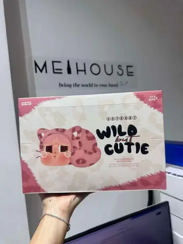 팝 마트 Crybaby Wild But Cutie 봉제 인형