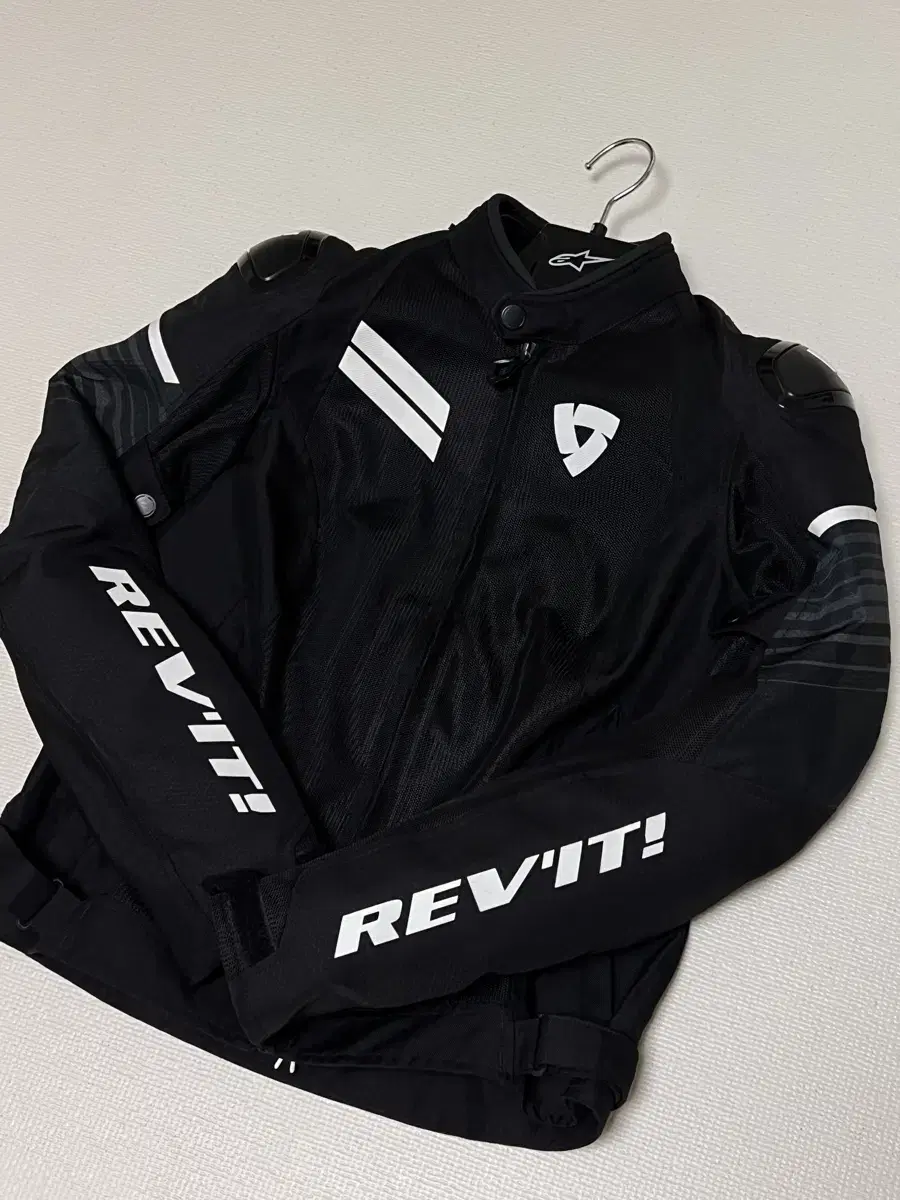 Women's Rabbit Jacket