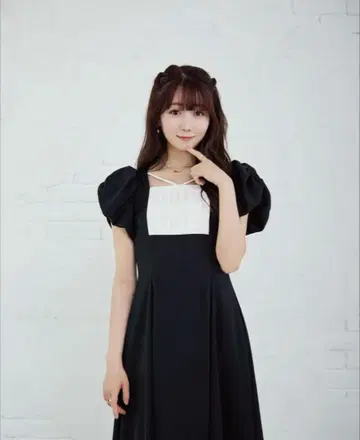 Rosemuse 로제 뮤즈 tack puff sleeve onepiece