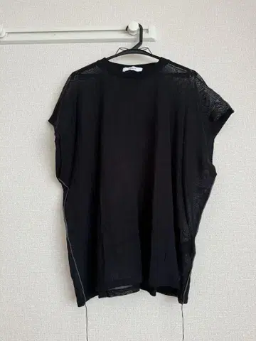 see-through 슬리브리스 탑