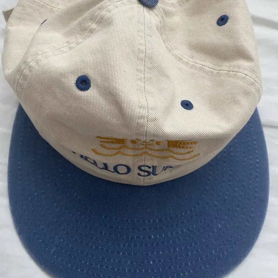 Hello Sunrise Two Tone Washed OG Logo Cap on Bunjang Global