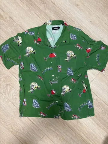 최종 가격 인하 엑스라지 XLARGE 스컬 패턴 알로하 셔츠 L 사이즈