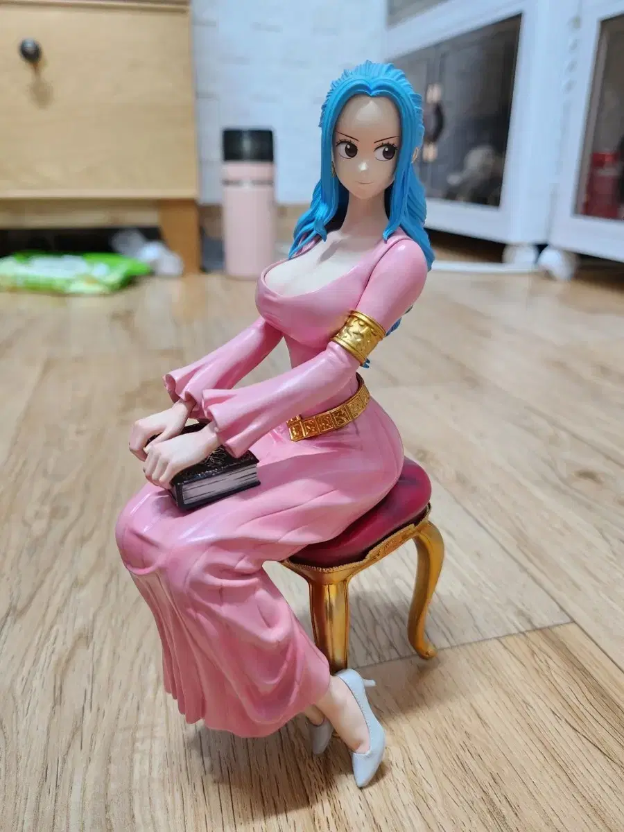 원피스 레진 hinami 비비 피규어 판매합니다