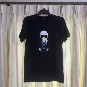 미사용 티셔츠 KARL LAGERFELD 칼 라거펠트 S 사이즈