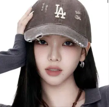 MLB 카리나 착용 데미지 캡 일본 미입고 브라운 야구 모자
