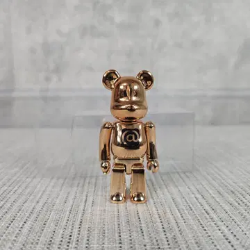 BE@RBRICK 베어브릭 100% @ 구리 브론즈 시리즈 15