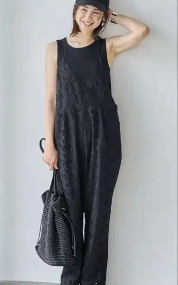 TONAL 블랙 레이스 올인원 살로펫