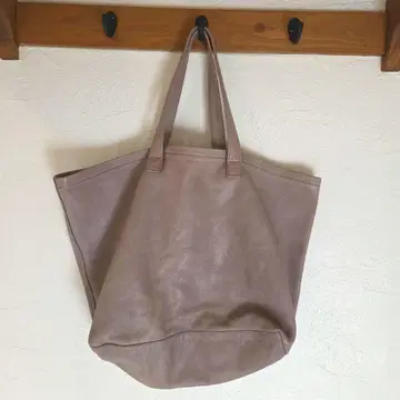 MARGARETHOWELL 대용량 가죽 토트백 A4 수납 가능