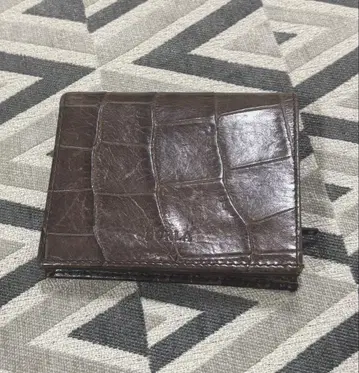 FURLA 훌라 접이식 지갑 크로코 엠보 브라운 이탈리아제