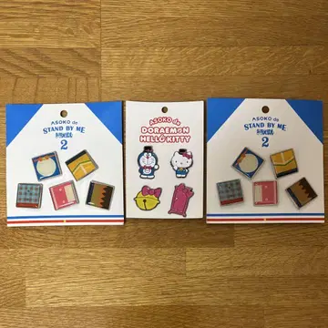 도라에몽 키티 콜라보 핀 배지