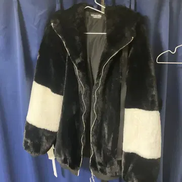 travas tokyo 아우터 블랙