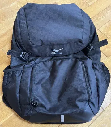 미즈노 백팩 블랙