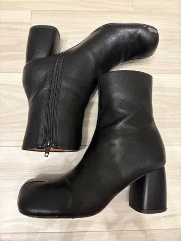 TODAYFUL 스퀘어 숏 부츠 블랙