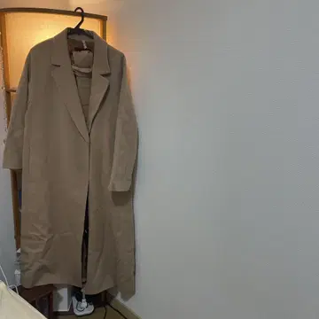 allureville 베이지 체스터 코트