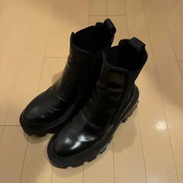 자라 [24.5] 사이드 고어 부츠 첼시 부츠 청키 트랙 밑창