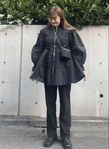 bibiy 비비 EMILY 블라우스 드레스