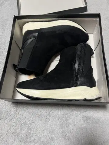 nouer 부츠 23cm