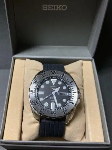 SEIKO 세이코/파이브 스포츠/자동 감기/24석/100M/뒷면 스케