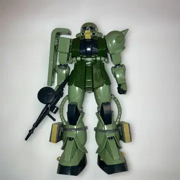 반다이 MG 자쿠 선생님 임시 조립품