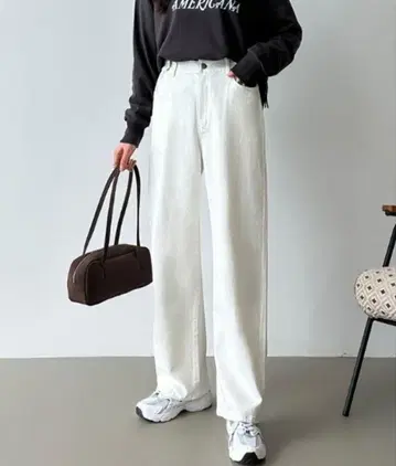 COCOMOMO 화이트 데님