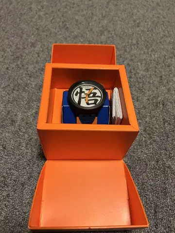 SWATCH X DRAGONBALL Z 손오공 드래곤볼 스와치