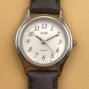 새상품급 SEIKO 알바 쿼츠 손목시계 빈티지 앤티크 여성용