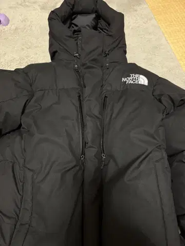 THE NORTH FACE 블랙 발트로 라이트 자켓