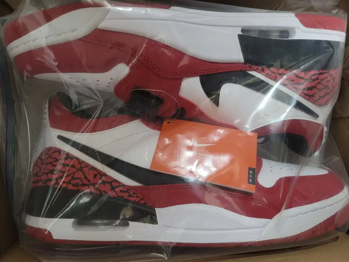 Jordan Legacy 312 Low Chicago 2022 290