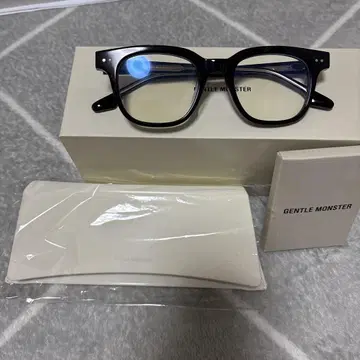 웰링턴 스타일 안경
