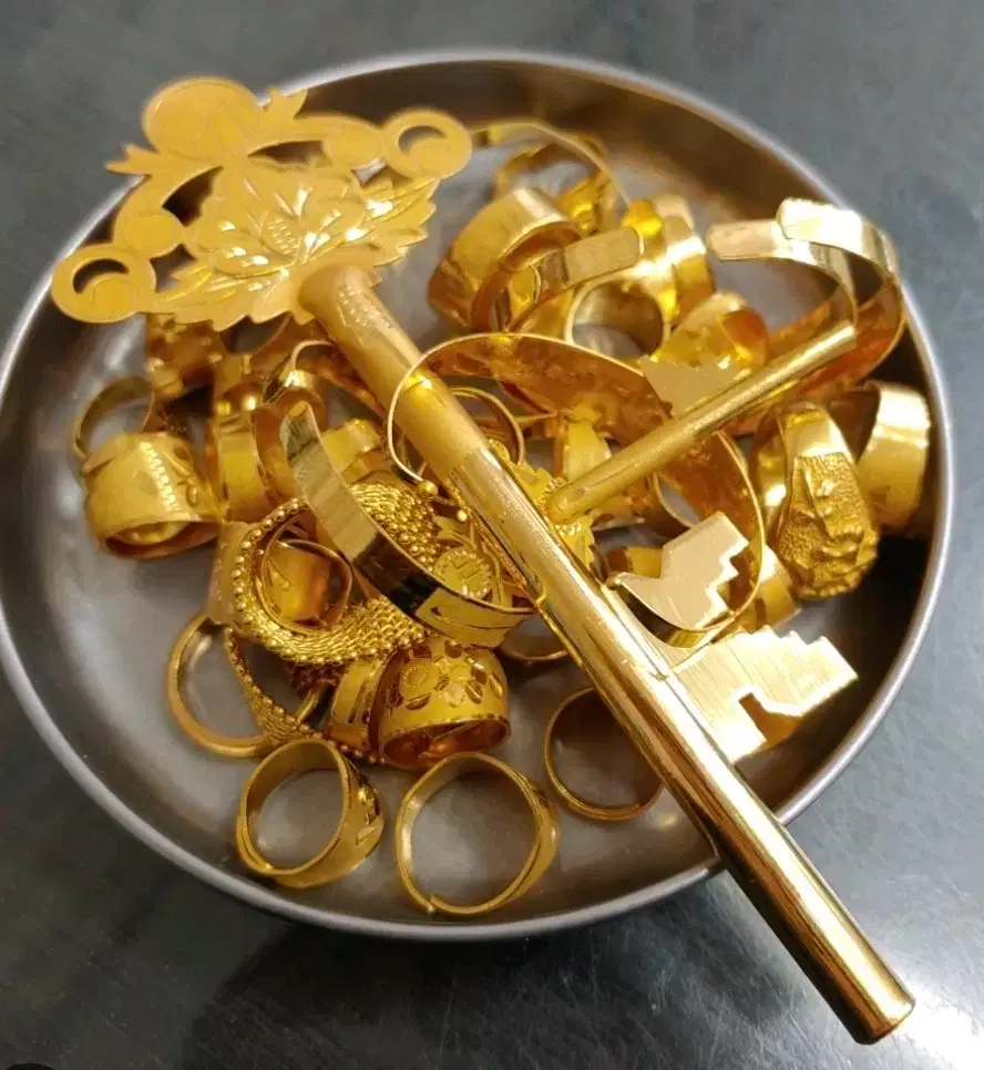 Gold Purchase (24k, Pure Gold, 18k, 14k, Ring, Bracelet, Necklace) Purchase