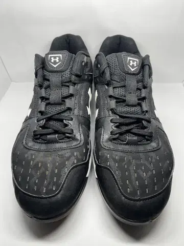 UA IgniteLite Low TPU Wide 26.5cm 박스 있음