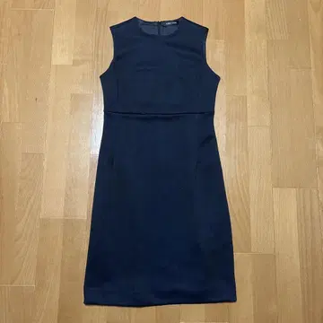 YOKO CHAN 네이비 슬리브리스 원피스