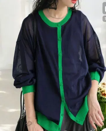 안티카 배색 시어 니트 가디건