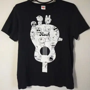 새상품급 도라에몽 록킨온 티셔츠 블랙 M rockin'star