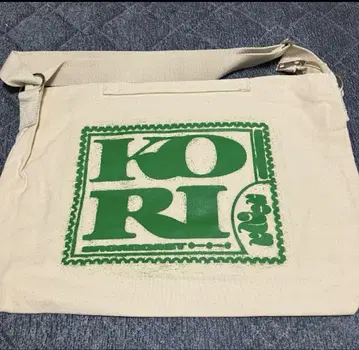 KROI 라이브 굿즈 2023 메신저 백